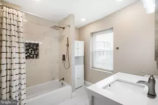 2445 Ingersoll St, Philadelphia, PA 19121 - Photo 10