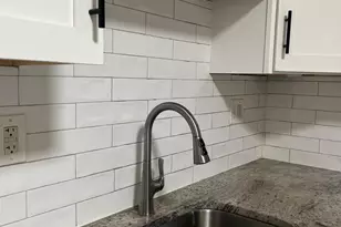 725 W Luzerne St, Philadelphia, PA 19140 - Photo 4