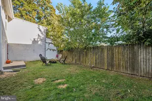 571 Shawmont Ave, Philadelphia, PA 19128 - Photo 18