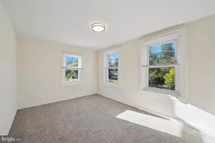 571 Shawmont Ave, Philadelphia, PA 19128 - Photo 14