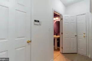 3217 Davinci Dr, Philadelphia, PA 19145 - Photo 24