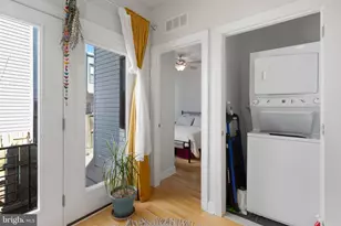 2302 Collins St, Philadelphia, PA 19125 - Photo 10