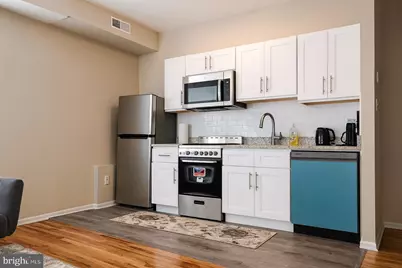 1214 Waverly Walk #303, Philadelphia, PA 19147 - Photo 2