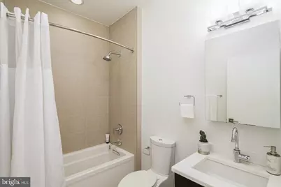 702 N Front Street #2, Philadelphia, PA 19123 - Photo 24