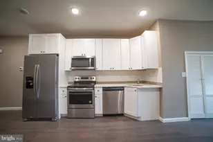 1848 N 16th St, Philadelphia, PA 19121 - Photo 12