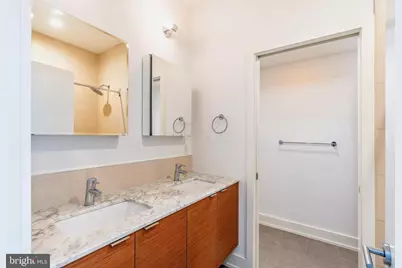 2058 E Susquehanna Avenue, Philadelphia, PA 19125 - Photo 36