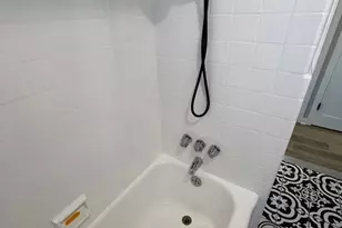 7935 Gilbert St, Philadelphia, PA 19150 - Photo 8