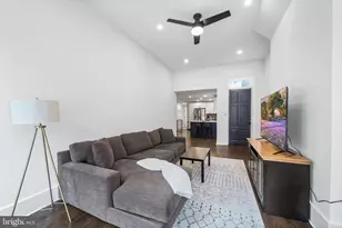 609 N 17th St, Philadelphia, PA 19130 - Photo 10