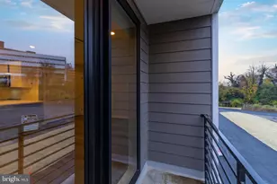 3449 Scotts Ln, Philadelphia, PA 19129 - Photo 4