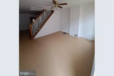 528 Hart Lane, Philadelphia, PA 19134 - Photo 2