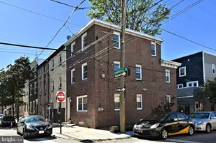 1554 N Lawrence St, Philadelphia, PA 19122 - Photo 1