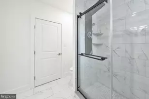 1828 S 5th St, Philadelphia, PA 19148 - Photo 16