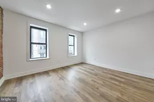 1828 S 5th St, Philadelphia, PA 19148 - Photo 12