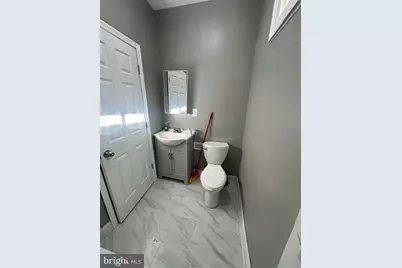 2240 N 18th Street, Philadelphia, PA 19132 - Photo 18