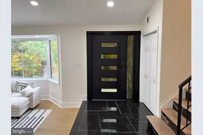 7101 N Mount Pleasant Place, Philadelphia, PA 19119 - Photo 8