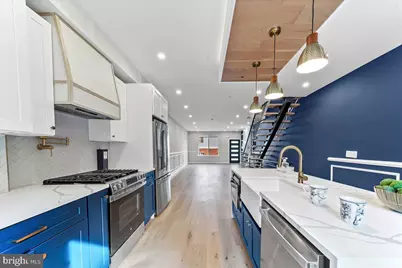 2034 Reed Street, Philadelphia, PA 19146 - Photo 12