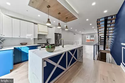 2034 Reed Street, Philadelphia, PA 19146 - Photo 14