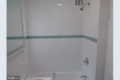 2138 W Godfrey Avenue, Philadelphia, PA 19138 - Photo 8