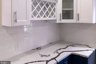 927 S 59th St, Philadelphia, PA 19143 - Photo 34