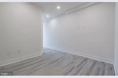 2437 W Thompson Street, Philadelphia, PA 19121 - Photo 22