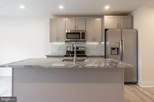 2437 W Thompson St, Philadelphia, PA 19121 - Photo 28