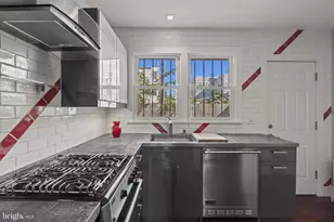 2173 E Hagert St, Philadelphia, PA 19125 - Photo 8