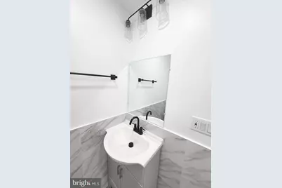 2013 S Croskey Street, Philadelphia, PA 19145 - Photo 10