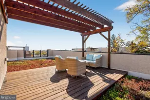 7019 Pipers Glen Wy, Philadelphia, PA 19119 - Photo 8