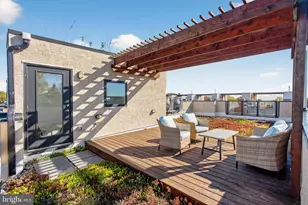 7019 Pipers Glen Wy, Philadelphia, PA 19119 - Photo 6