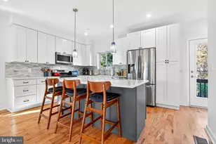 7019 Pipers Glen Wy, Philadelphia, PA 19119 - Photo 20