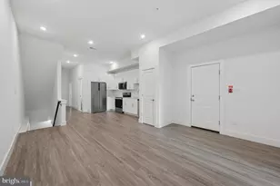 2209 N 7th St, Philadelphia, PA 19133 - Photo 2