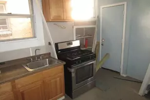 1827 W Rockland St, Philadelphia, PA 19141 - Photo 8