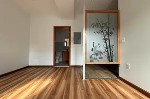 146 N 10th St, Philadelphia, PA 19107 - Photo 8