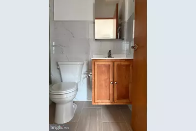 146 N 10th Street #3B, Philadelphia, PA 19107 - Photo 4