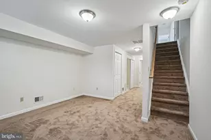 552 N 11th St, Philadelphia, PA 19123 - Photo 16