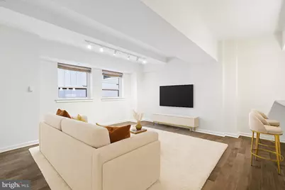 1425 Locust Street #3A, Philadelphia, PA 19102 - Photo 1