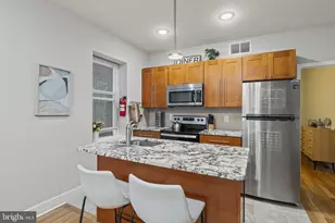 6038 Cedar Ave, Philadelphia, PA 19143 - Photo 6