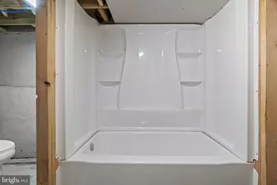 6038 Cedar Avenue, Philadelphia, PA 19143 - Photo 18