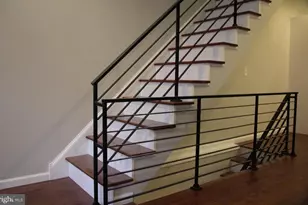 2625 Oakford St, Philadelphia, PA 19146 - Photo 4