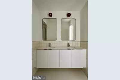 2007 Cambridge Street, Philadelphia, PA 19130 - Photo 24