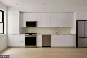 2007 Cambridge St, Philadelphia, PA 19130 - Photo 12