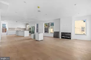 652 Fairmount Ave, Philadelphia, PA 19123 - Photo 1