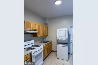 2351 N Bouvier Street, Philadelphia, PA 19132 - Photo 8