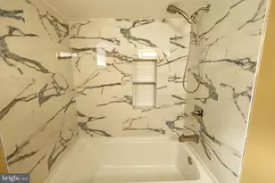 7337 Chelwynde Ave, Philadelphia, PA 19153 - Photo 24