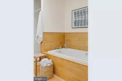 526 S Lecount Street, Philadelphia, PA 19146 - Photo 36