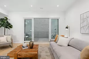 1102 Cypress St, Philadelphia, PA 19107 - Photo 42