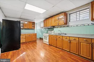 1621 S 15th St, Philadelphia, PA 19145 - Photo 8