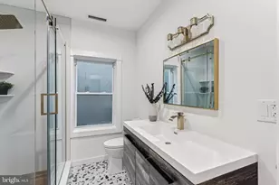 2504 E York St, Philadelphia, PA 19125 - Photo 34