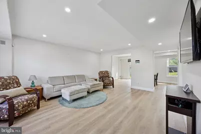 8210 Buist Avenue, Philadelphia, PA 19153 - Photo 2