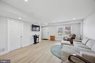 8210 Buist Ave, Philadelphia, PA 19153 - Photo 4